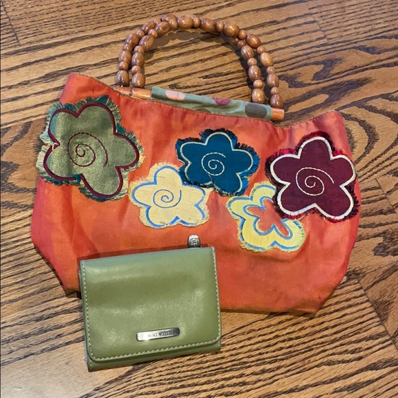 Handbags - Purse and matching wallet
